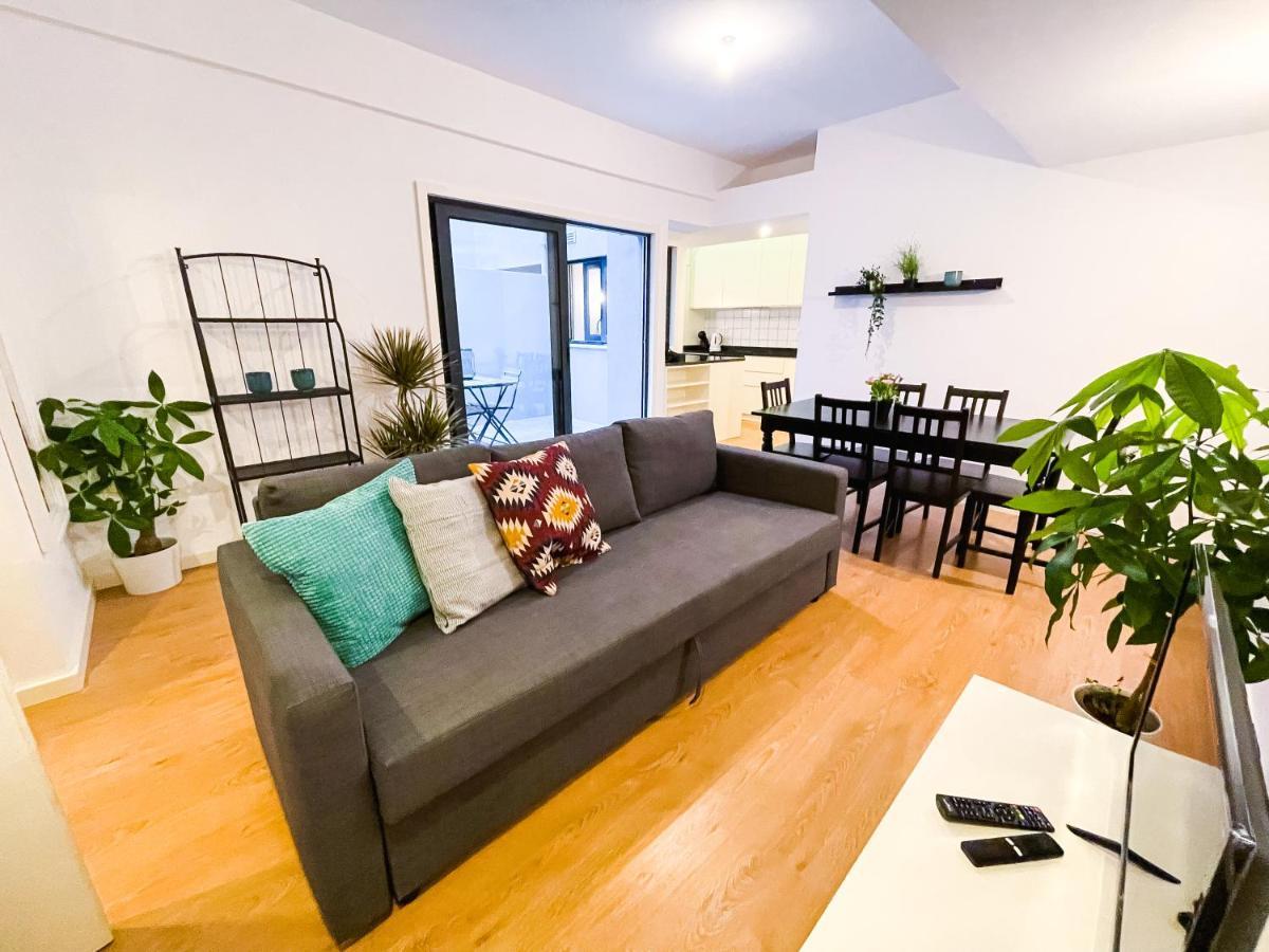 Travel And Live Apartments 포르투 외부 사진